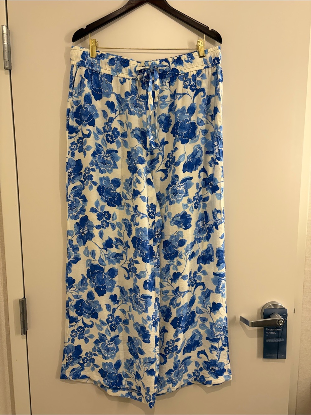 Jules & Leopold Blue and White Floral Wide-Leg Pants